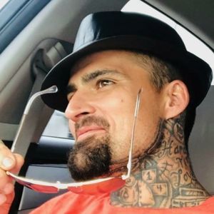 Meet your Posher, Alan im not selling anything yet